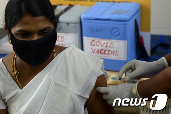 인도 “Astra 백신 승인 … 4 개의 백신이 준비된 유일한 국가”