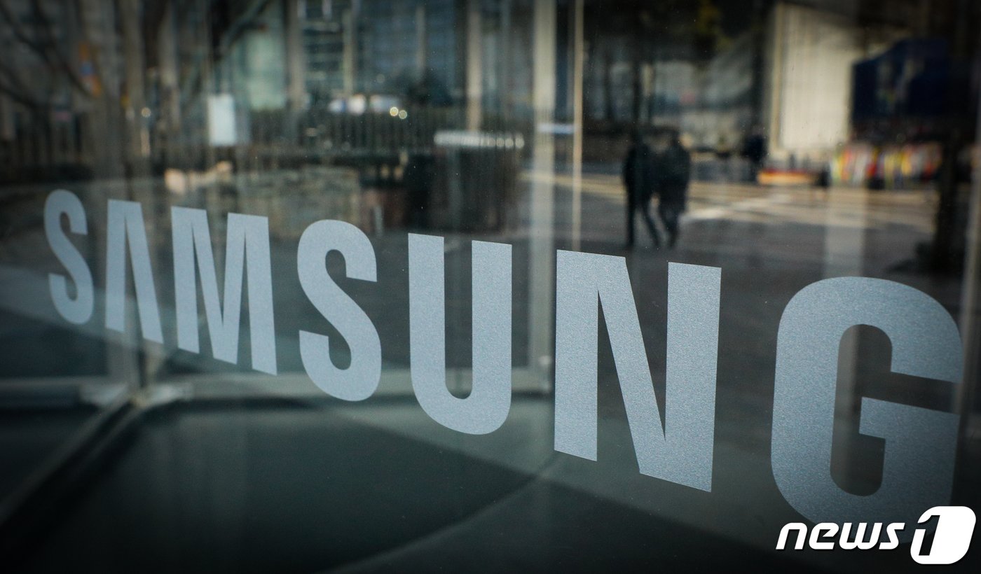 본문 이미지 - 서울 삼성전자 서초사옥의 모습 2021.1.25/뉴스1 ⓒ News1 안은나 기자