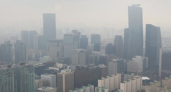 반도체 주춤 '순환매' 가속…금융·유통·건설·관광 '내수주 로테이션'