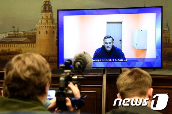 Russian court “Navalni arrest is legal”…  Supporters resentment