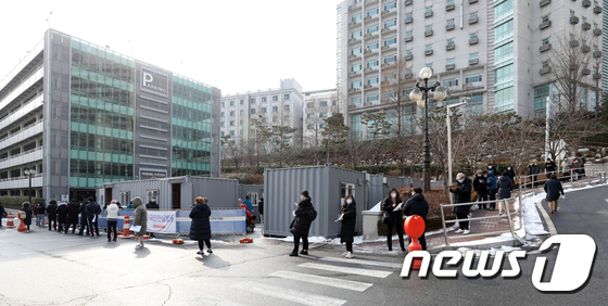 서울에서 신종 코로나 바이러스 101 명 … 1 명 추가 사망