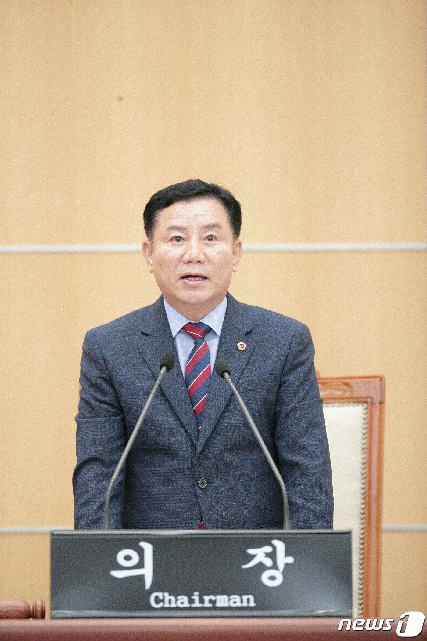 본문 이미지 - 송지용 전북도의장이 정례회를 진행하고 있다.(전북도의회제공)2021.1.4/뉴스1