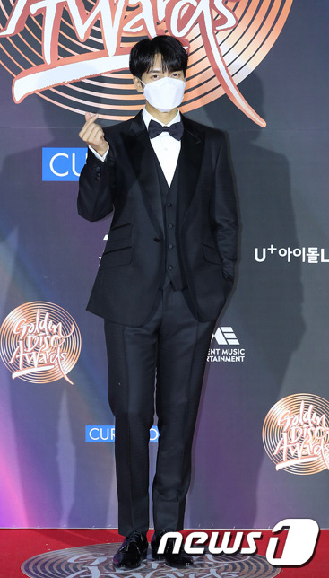 [2020 골든디스크] Lee Seung-gi, Best Ballad Award “Thank you for welcome back to singer”