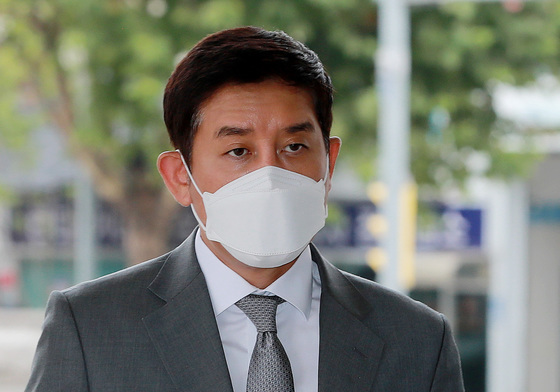 검찰, '라임 사태 몸통' 김봉현 1심 무죄에 '막판 항소'