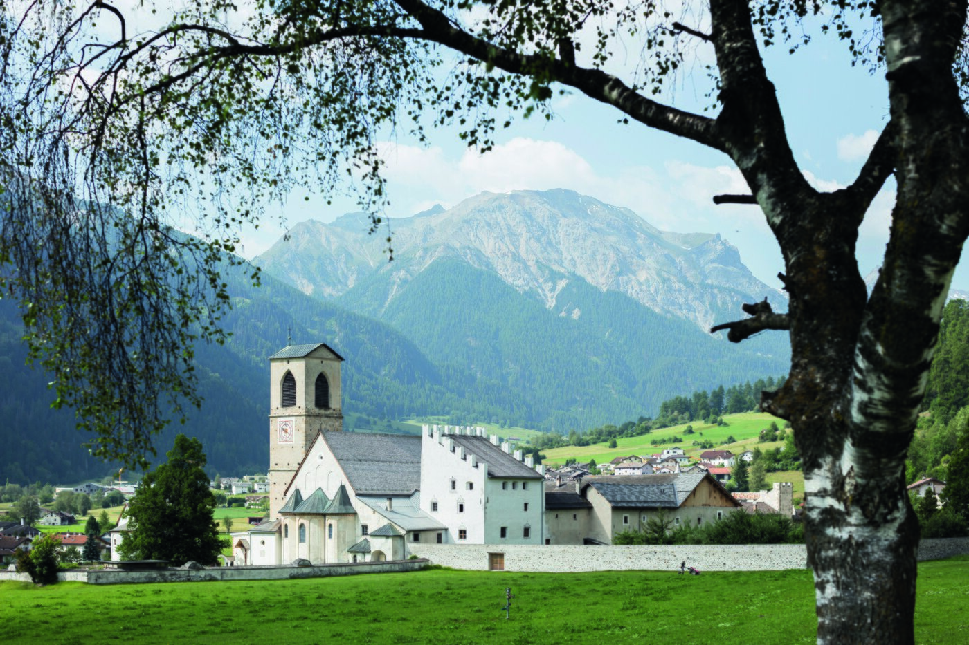 본문 이미지 - 세계 최대 규모 예수 일대기 그림을 소장하고 있는 성 요한 수녀원