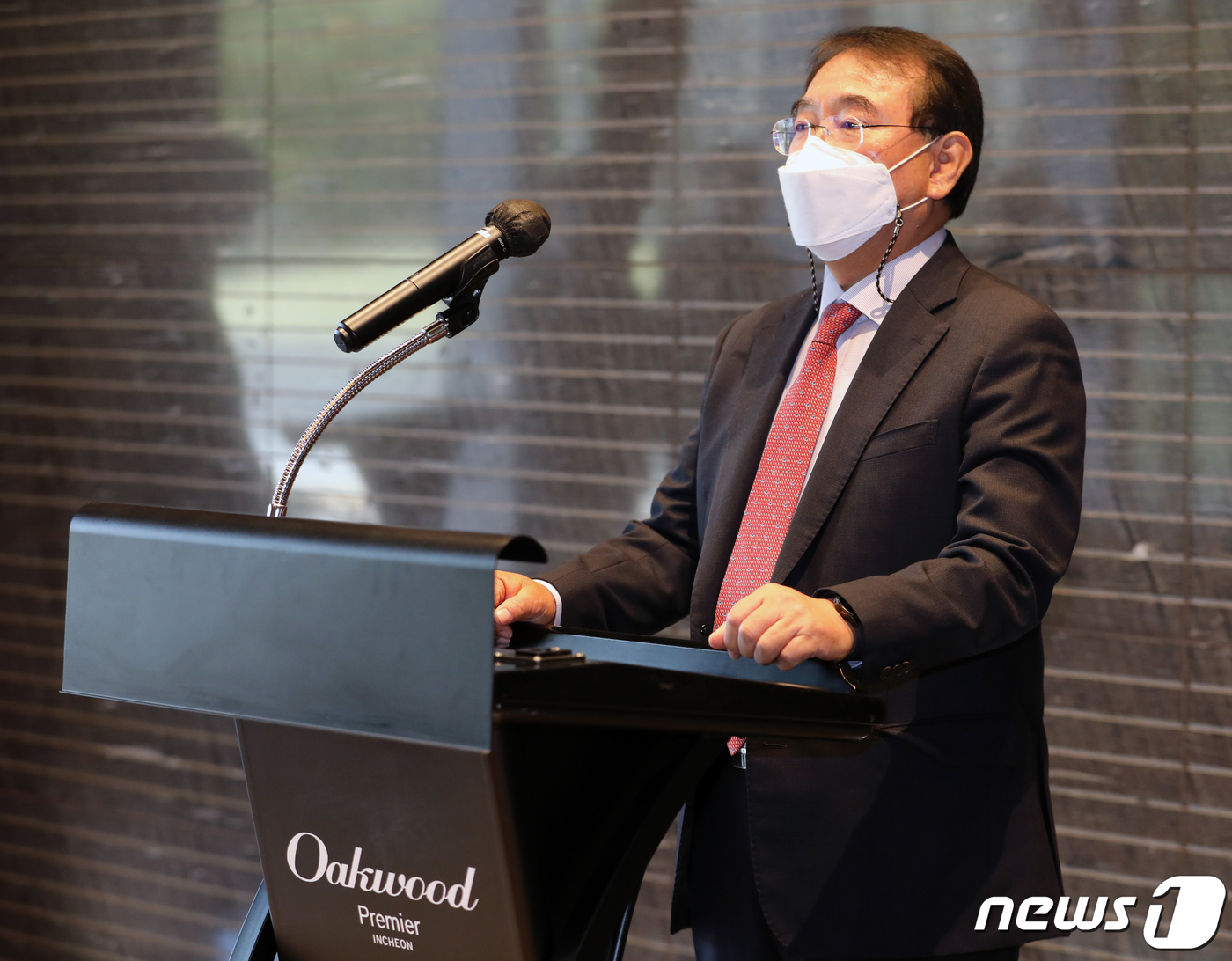 (인천=뉴스1) 정진욱 기자 = 한무컨벤션(주)에서 운영하는 오크우드 프리미어 인천이 한국관광협회중앙회가 시행하는 호텔 등급심사에서 가족호텔로서 최초로 최고 등급인 5성 등급을 획 …