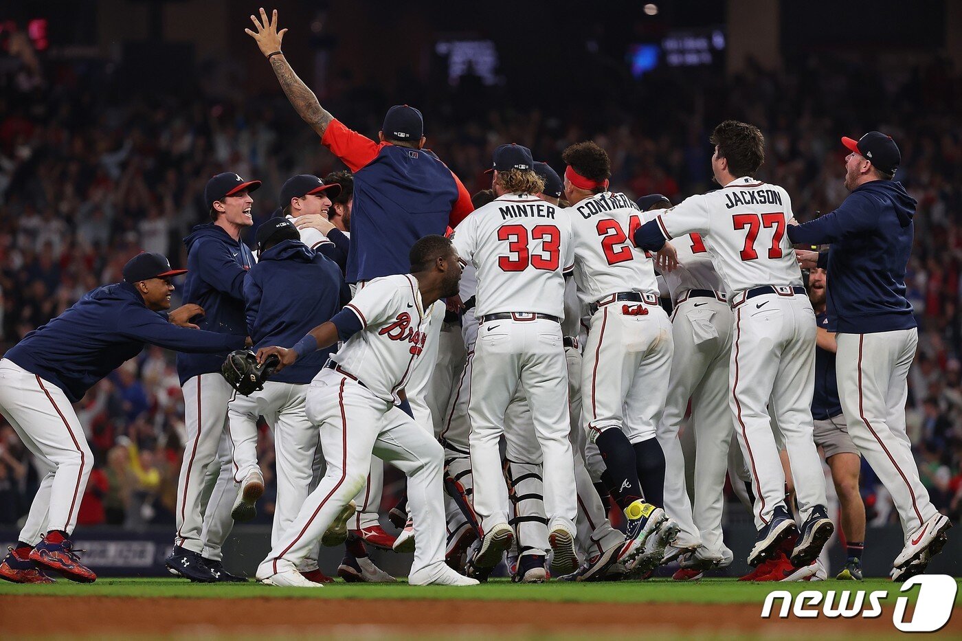 본문 이미지 - 2021 내셔널리그 챔피언 애틀랜타 브레이브스. ⓒ AFP=뉴스1