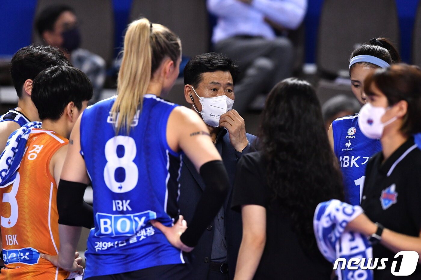 본문 이미지 - 서남원 전 IBK기업은행 감독. (한국배구연맹 제공) ⓒ 뉴스1