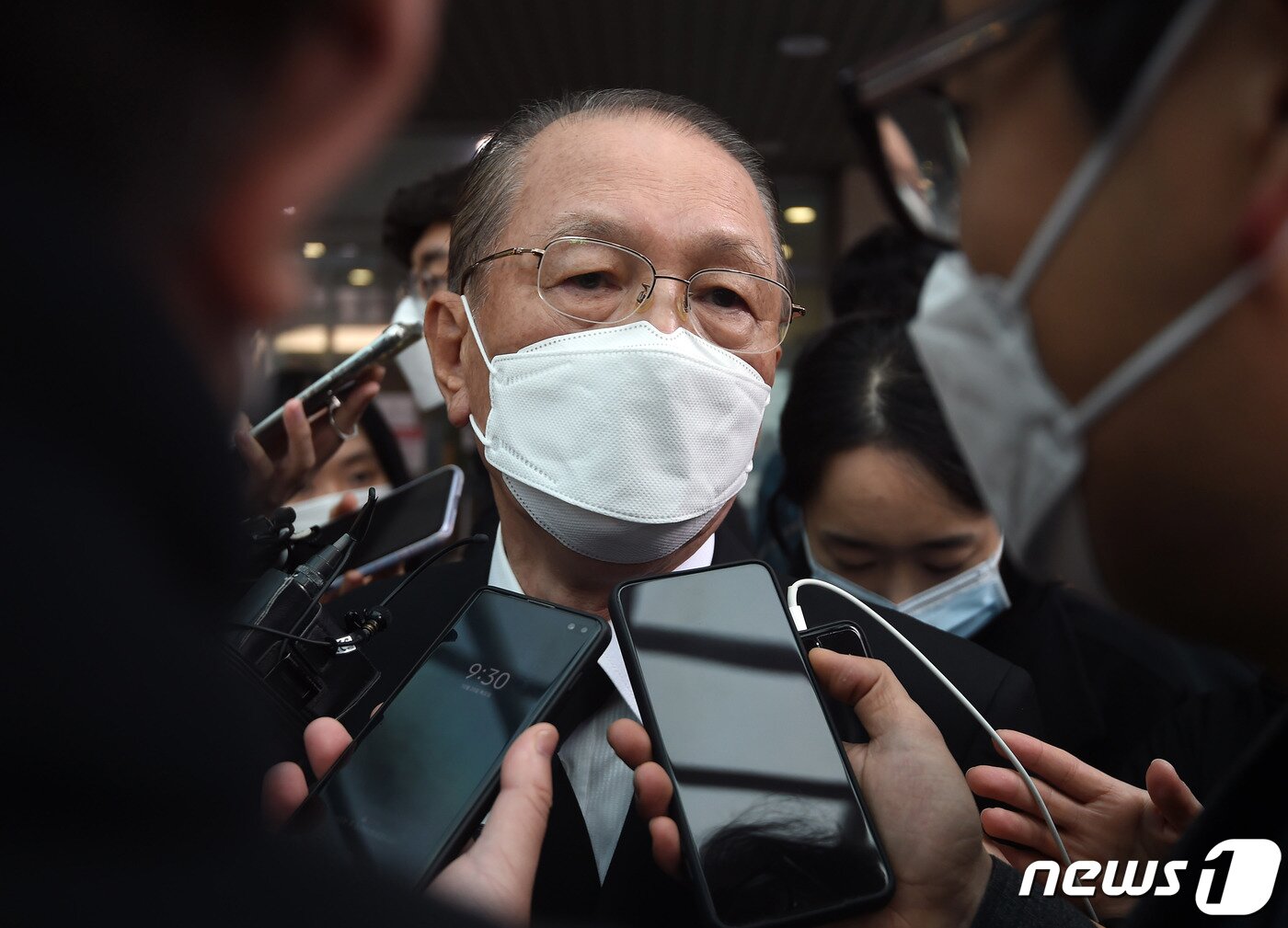 본문 이미지 - 김기춘 전 청와대 비서실장(자료사진) 2021.10.28/뉴스1 ⓒ News1 사진공동취재단