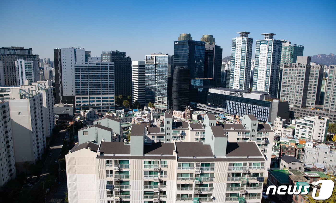 본문 이미지 - 서울 시내 주택 밀집 지역 모습.(사진은 기사 내용과 무관함) / 뉴스1 ⓒ News1