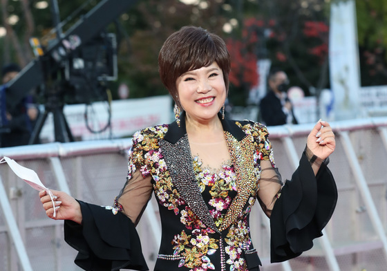 '원조 한류스타' 김연자, 日인터뷰서 "한일 국경 없어진 것 같다"