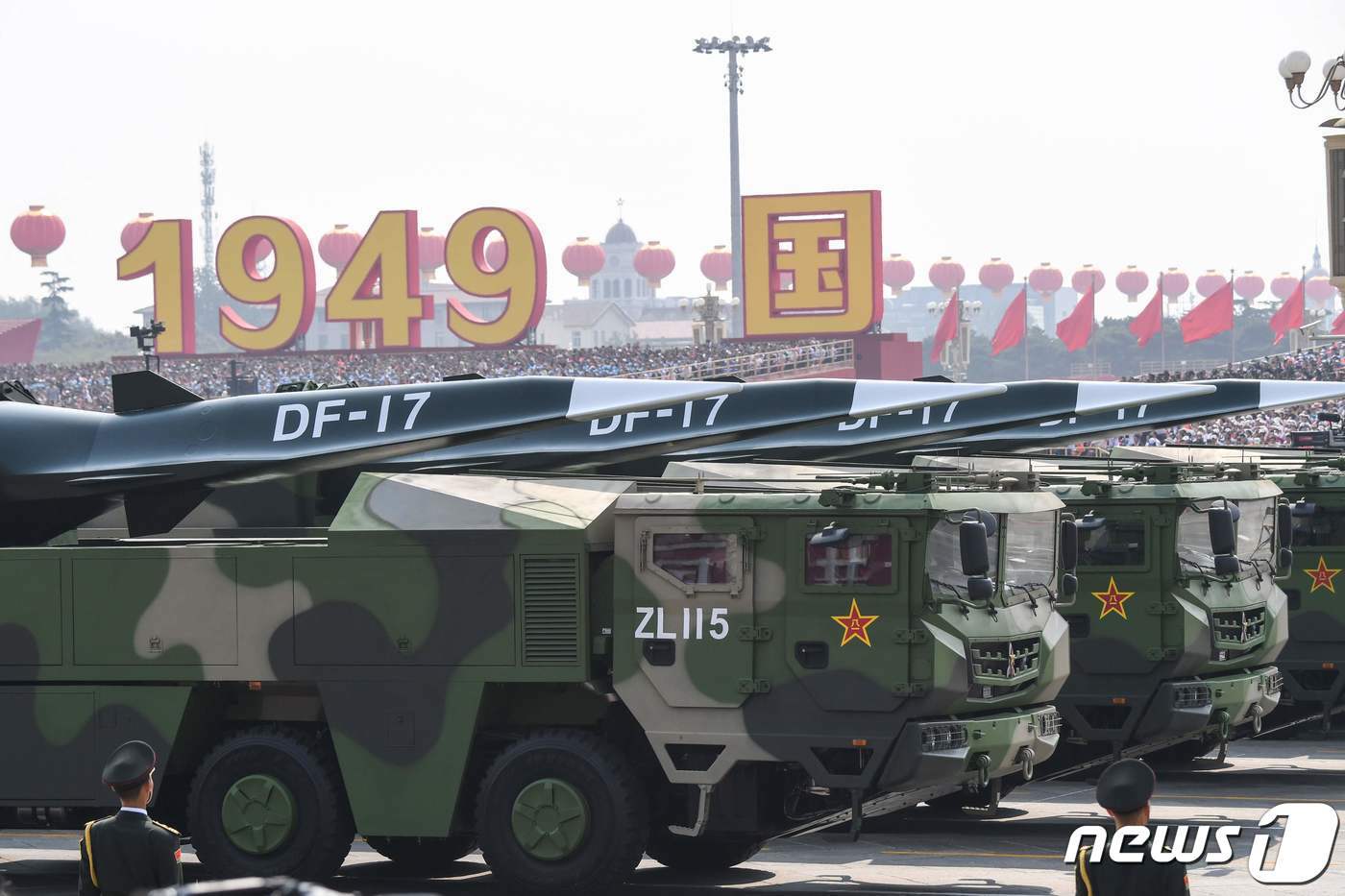 중국의 극초음속 미사일 &#39;동펑-17&#39; &lt;자료사진&gt; ⓒ AFP=뉴스1