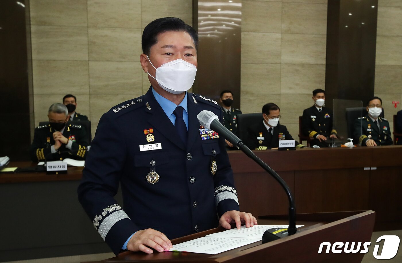 본문 이미지 - 원인철 합동참모본부 의장이 6일 서울 용산구 합참 청사에서 열린 국회 국방위원회의 국정감사에 출석했다. 2021.10.6/뉴스1 ⓒ News1 오대일 기자