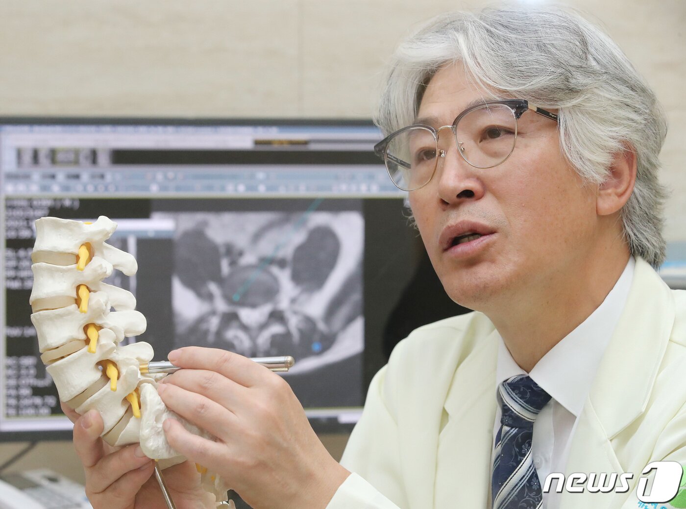 본문 이미지 - 박철웅 대전우리병원 대표원장이 11일 뉴스1과 인터뷰를 하고 있다. 2021.11.11/뉴스1 ⓒ News1 김기태 기자