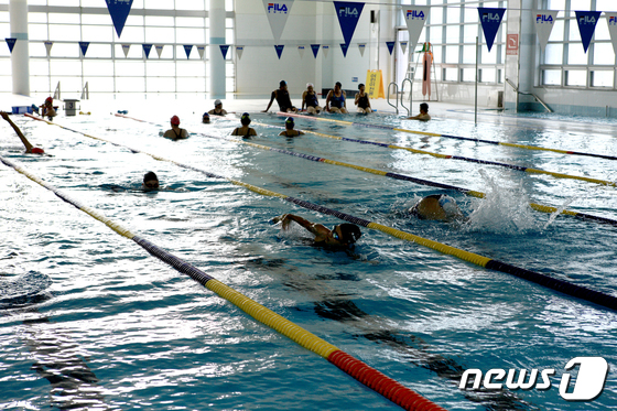 수영장 DB (사진은 기사 내용과 직접적인 관련 없음) © 뉴스1