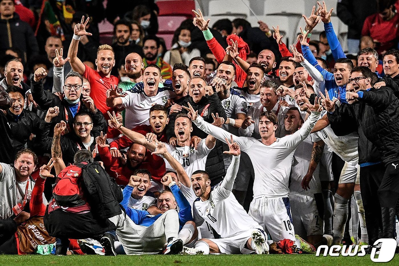 본문 이미지 - 세르비아가 포르투갈을 꺾을 것이라고 예상한 이는 많지 않았다. ⓒ AFP=뉴스1