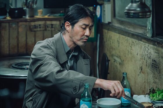 '어느날' 차승원의 궁금한 변신…장발+턱수염 삼류 변호사 완벽 몰입 - 뉴스1