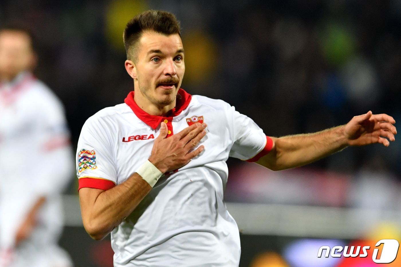 본문 이미지 - 몬테네그로 국가대표팀의 무고사 ⓒ AFP=뉴스1