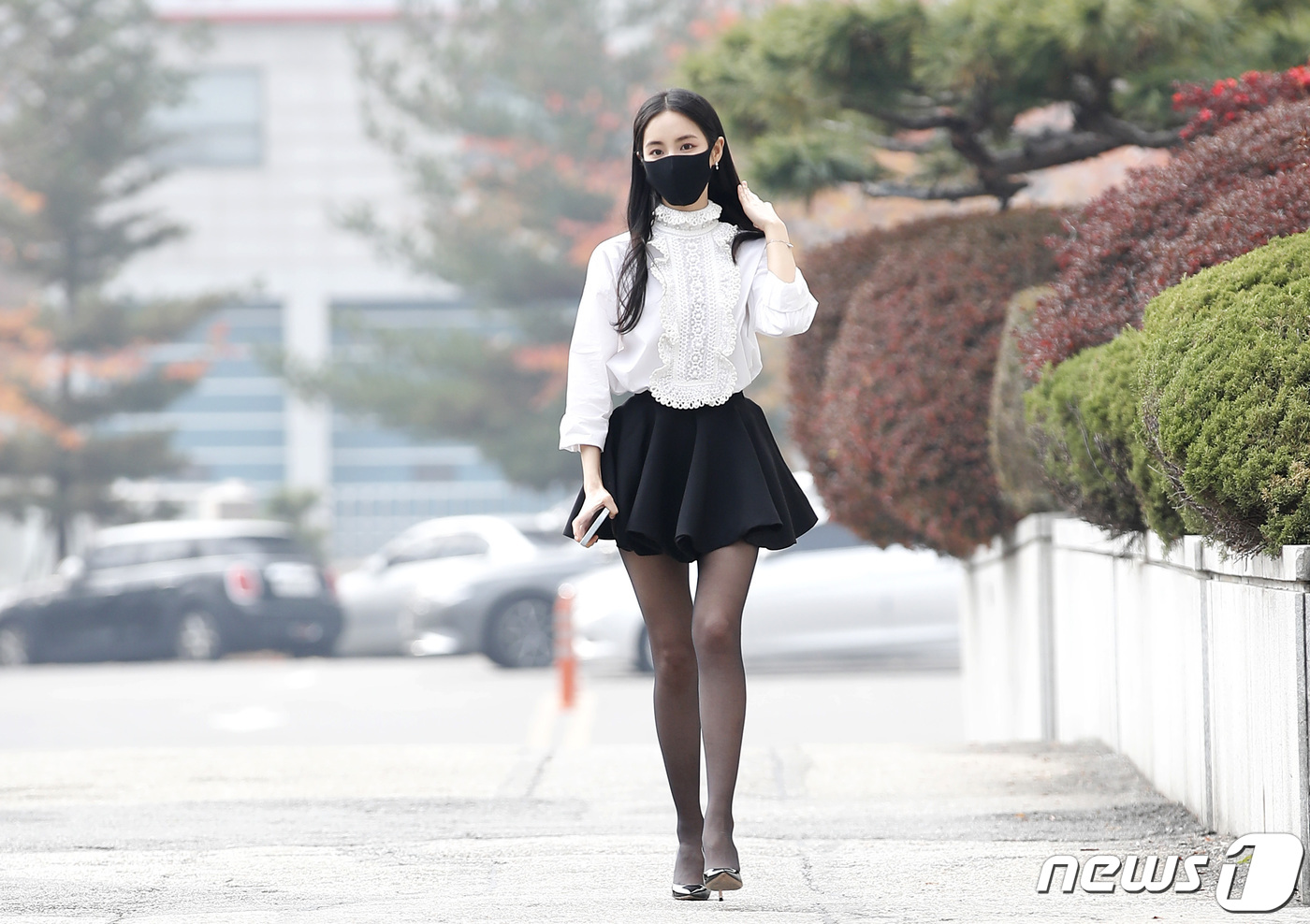 (서울=뉴스1) 권현진 기자 = 배우 홍수주가 19일 오후 서울 영등포구 KBS 별관에서 열린 KBS 2TV ‘드라마 스페셜 2021’의 ‘비트윈’ 온라인 기자간담회에 참석하기 위 …