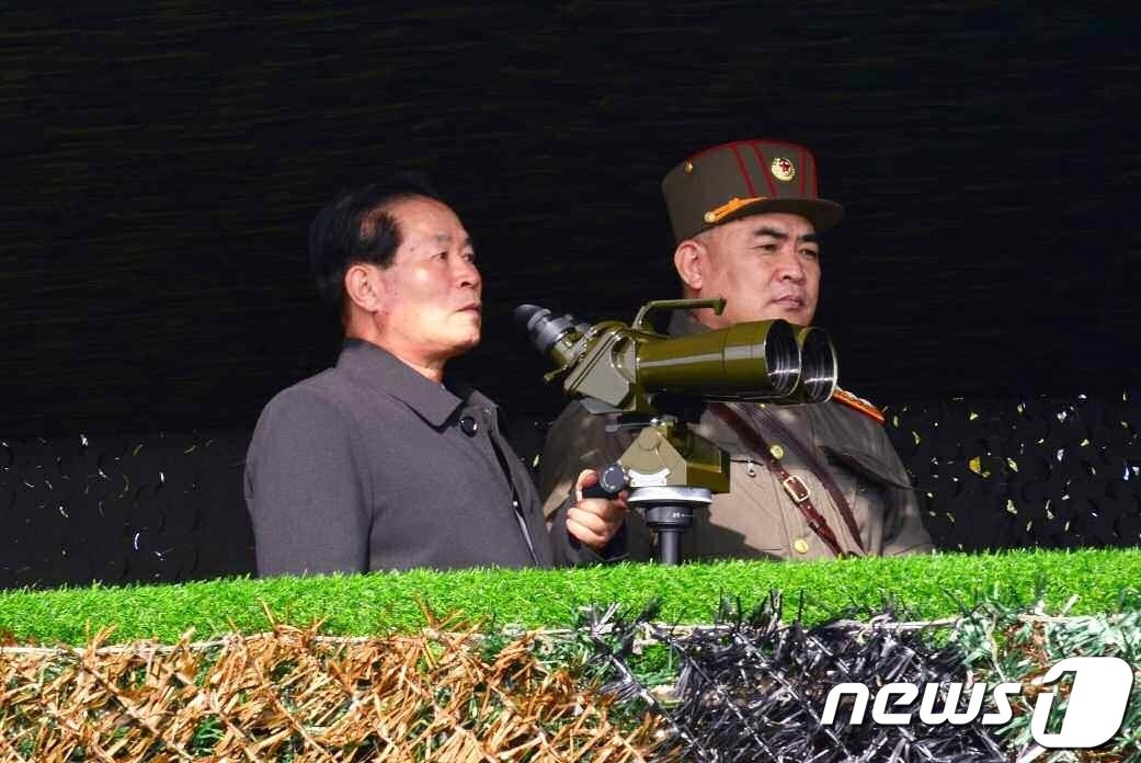 본문 이미지 - (평양 노동신문=뉴스1) = 박정천 북한 노동당 군정지도부장. [국내에서만 사용가능. 재배포 금지. DB 금지. For Use Only in the Republic of Korea. Redistribution Prohibited] rodongphoto@news1.kr