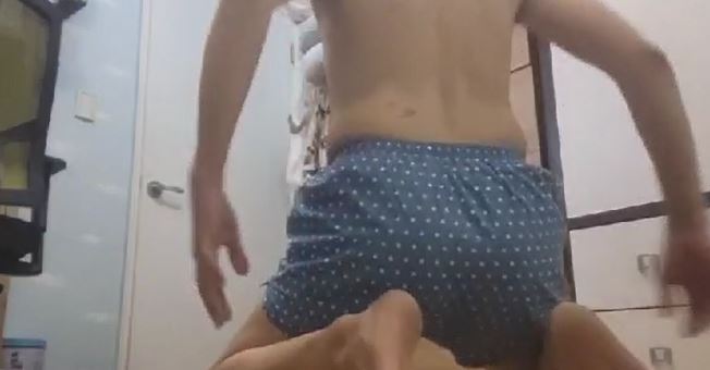 본문 이미지 - 장모씨가 아프리카TV BJ로 활동하던 중 영구 제재를 받게 된 장면. (아프리카TV 방송 갈무리) ⓒ 뉴스1