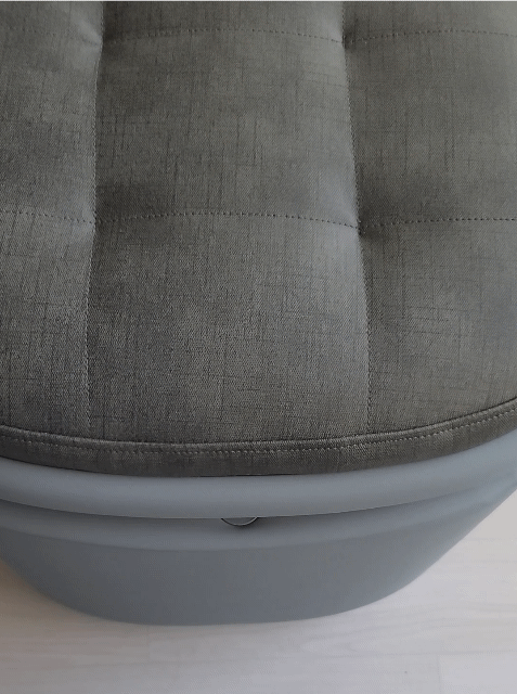 본문 이미지 - 코지마 스툴형 발마사지기 컴피스툴 ⓒ 뉴스1 조현기 기자