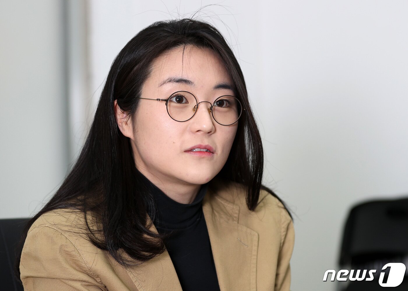 본문 이미지 - 신지예 국민의힘 새시대준비위원회 수석부위원장이 29일 서울 여의도 위원회 사무실에서 뉴스1과 인터뷰를 하고 있다. 2021.12.29/뉴스1 ⓒ News1 구윤성 기자
