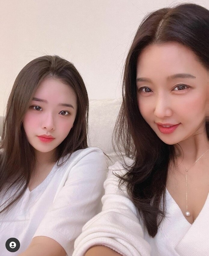 본문 이미지 - 치과의사 이수진 인스타그램 갈무리 ⓒ 뉴스1