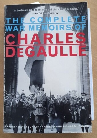 본문 이미지 - 샤를 드골의 '전쟁 회고록' 표지. 조성관 작가 제공