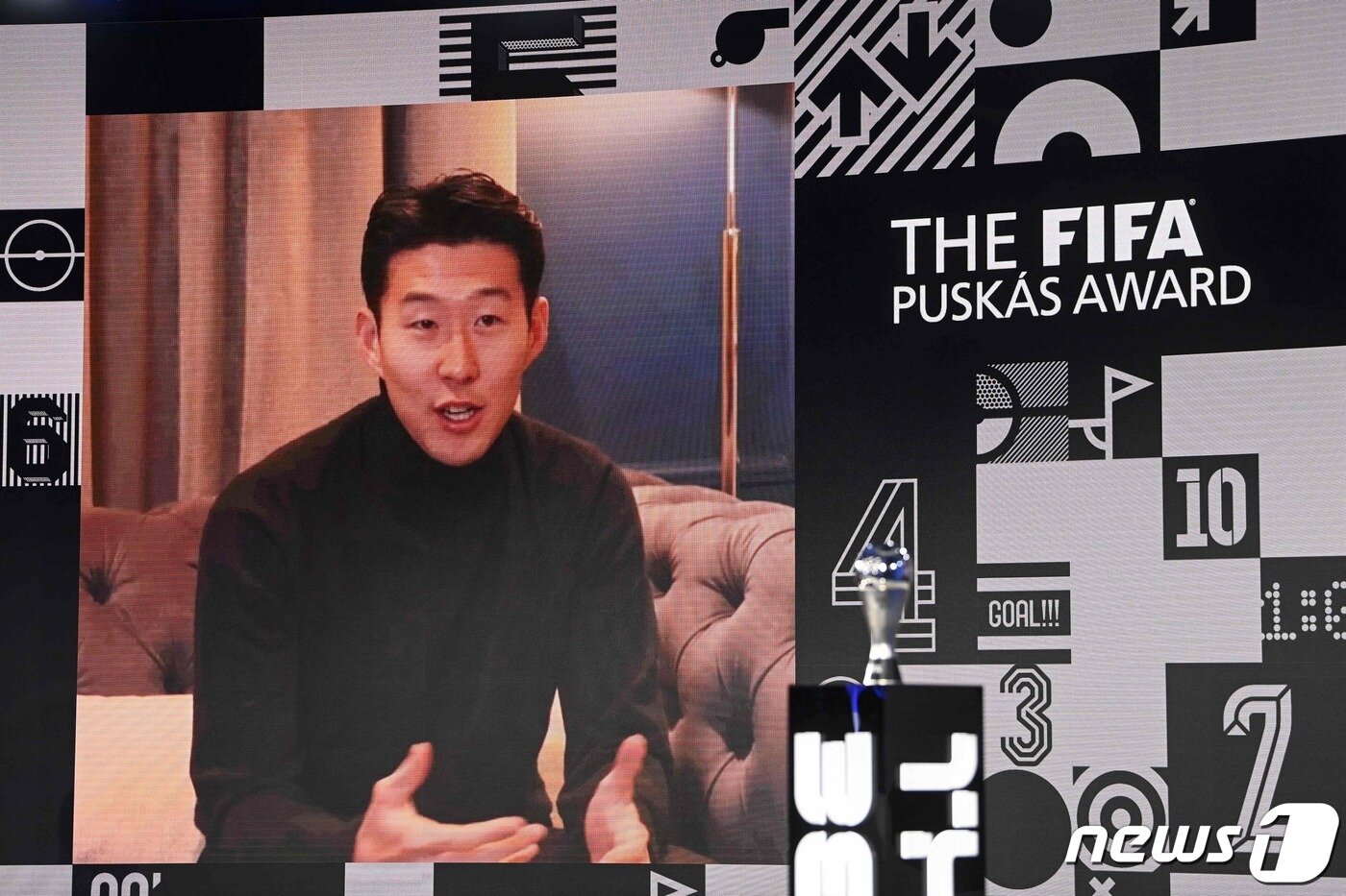 본문 이미지 - FIFA 푸스카스상을 비롯, 믿기지 않은 발자취를 남긴 손흥민 ⓒ AFP=뉴스1