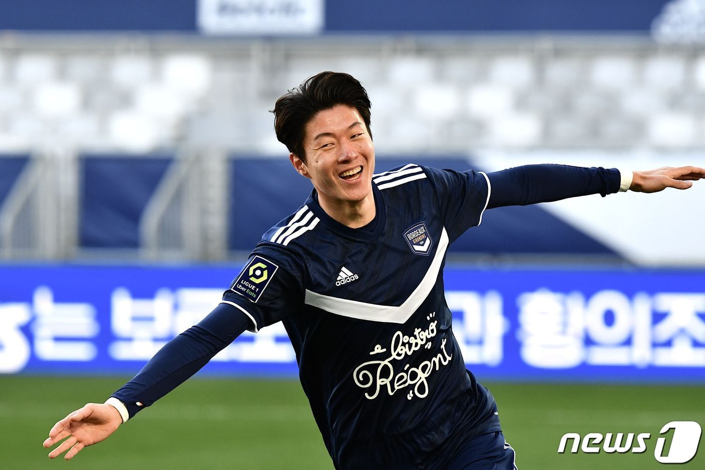 본문 이미지 - 황의조의 이번 시즌 미션은 보르도 내 최고의 공격수가 되는 것이다.ⓒ AFP=뉴스1