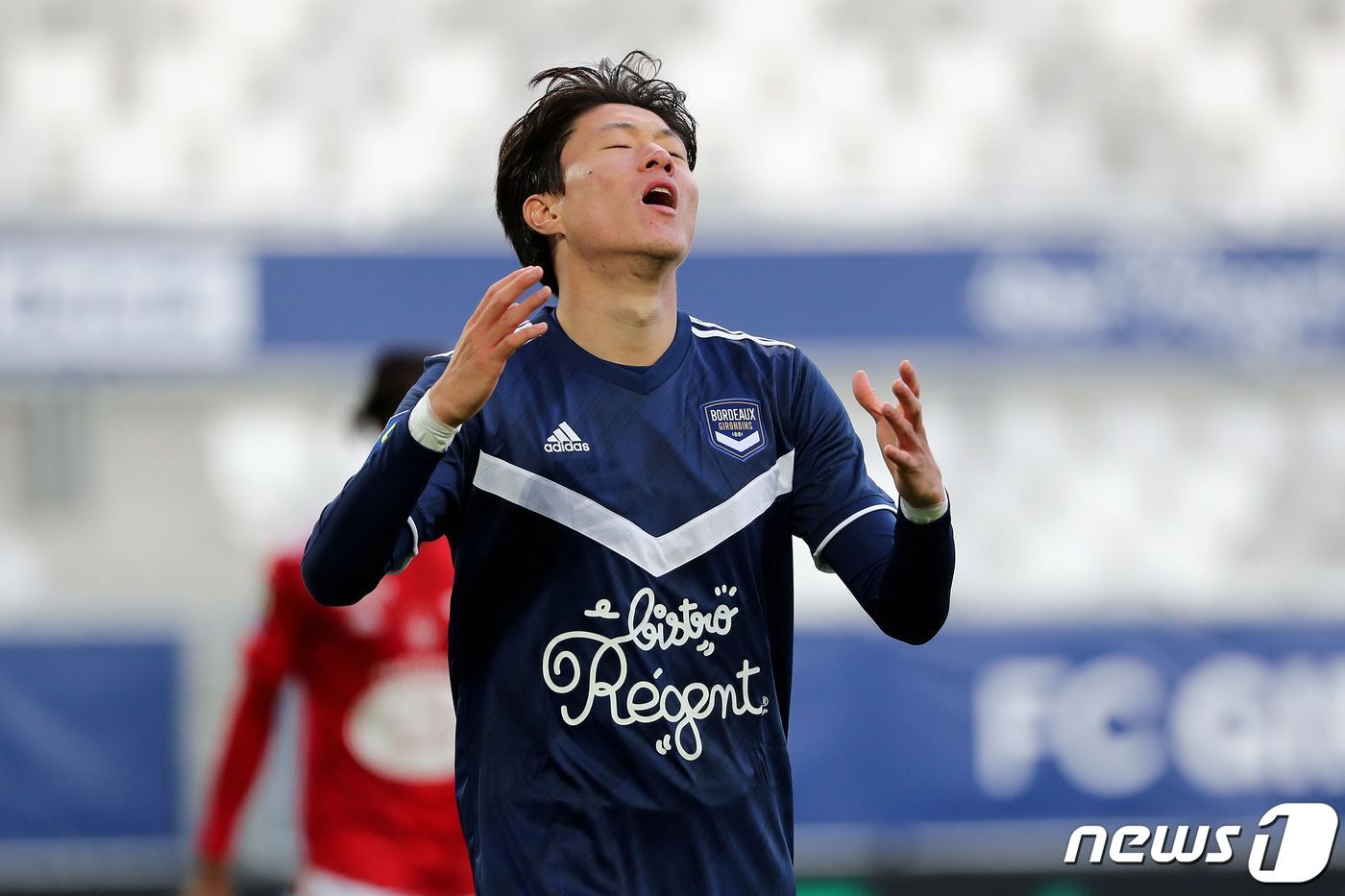 본문 이미지 - 황의조는 이번 시즌 리그1에서 아직 풀타임 출전이 없다. ⓒ AFP=뉴스1