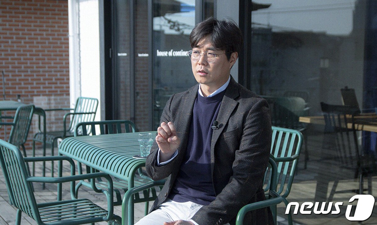 본문 이미지 - 최이현 모어댄 대표가 파주 하우스오브컨티뉴에서 뉴스1과 인터뷰 하고 있다. ⓒ News1 이승아 기자