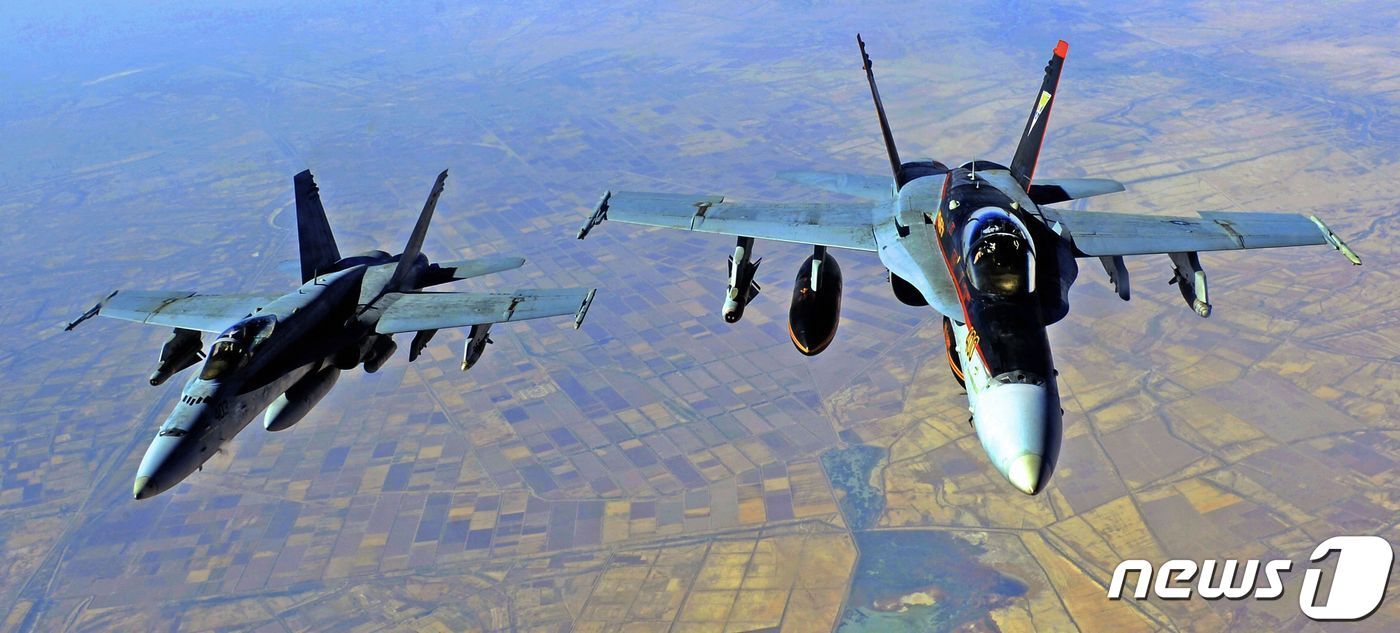 본문 이미지 - 친이란 민병대 시설에 대한 미군의 공습엔 FF-15E '스트라이크 이글스' 2대가 이용됐다고 미 국방부가 26일(현지시간) 밝혔다.  ⓒ AFP=뉴스1