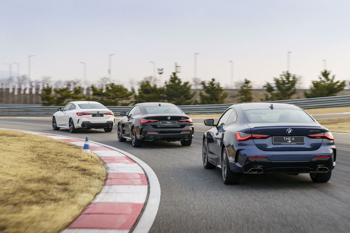 본문 이미지 - BMW 뉴 4시리즈 쿠페 후면(BMW코리아 제공) ⓒ 뉴스1