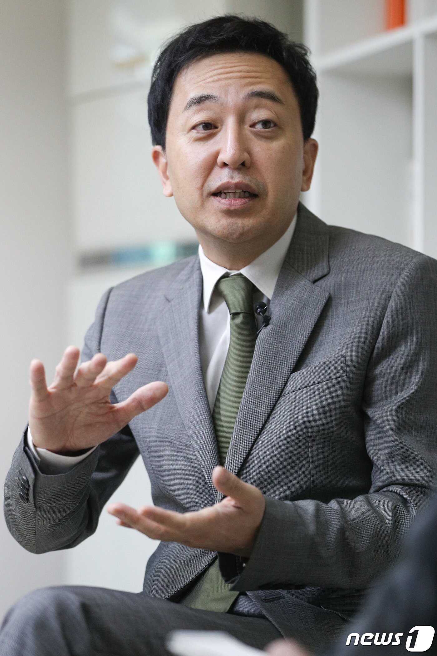 본문 이미지 - 서울시장 보궐선거에 출마한 금태섭 전 더불어민주당 의원이 9일 서울 용산구의 한 사무실에서 뉴스1과 인터뷰를 하고 있다. 2021.2.9/뉴스1 ⓒ News1 성동훈 기자
