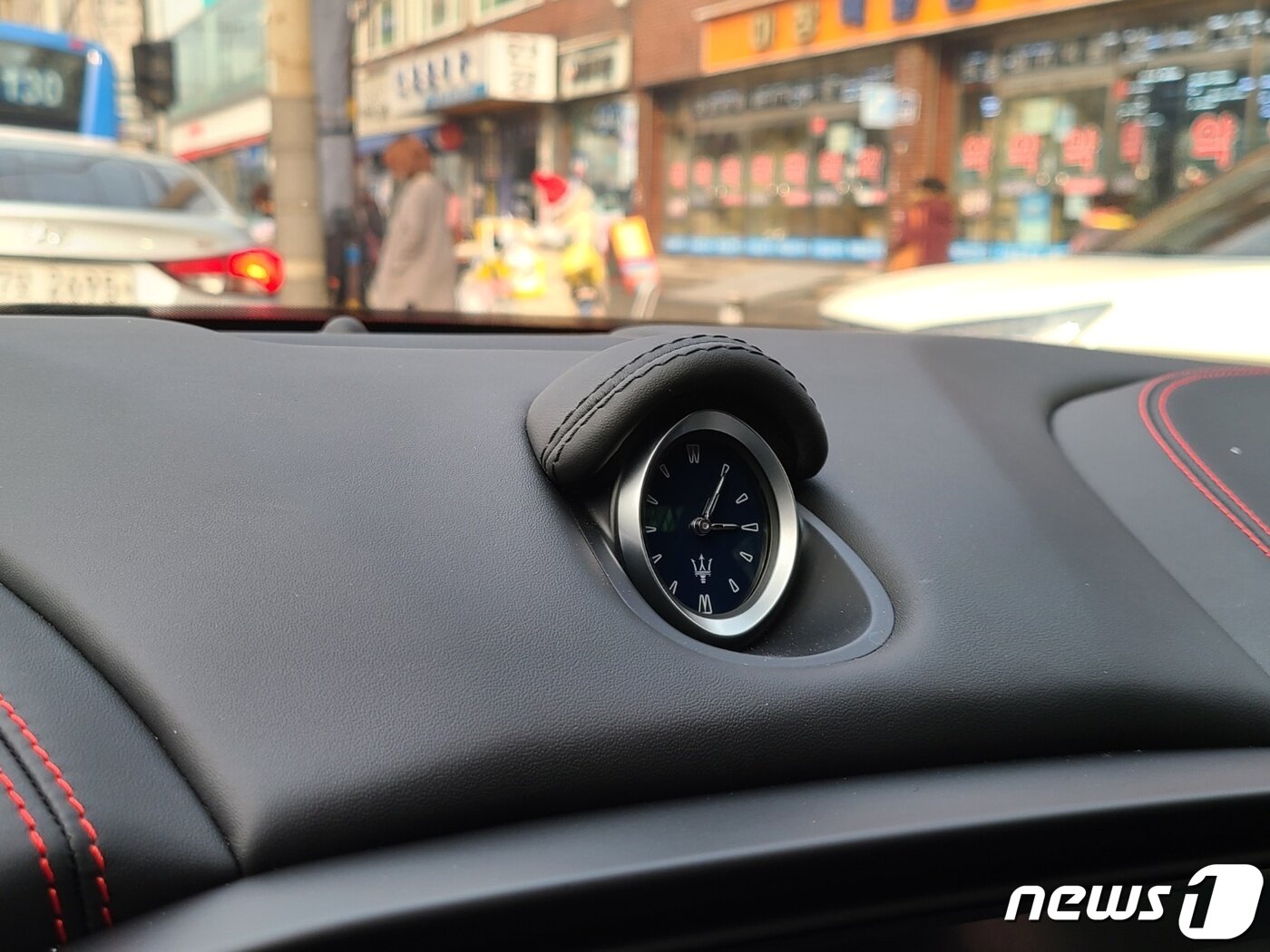 본문 이미지 - 마세라티 기블리 SQ4 (GranSport)ⓒ 뉴스1 김민석 기자