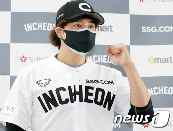 [일문일답] ‘Join SSG’ Choo Shin-soo “I came to Korea to win”