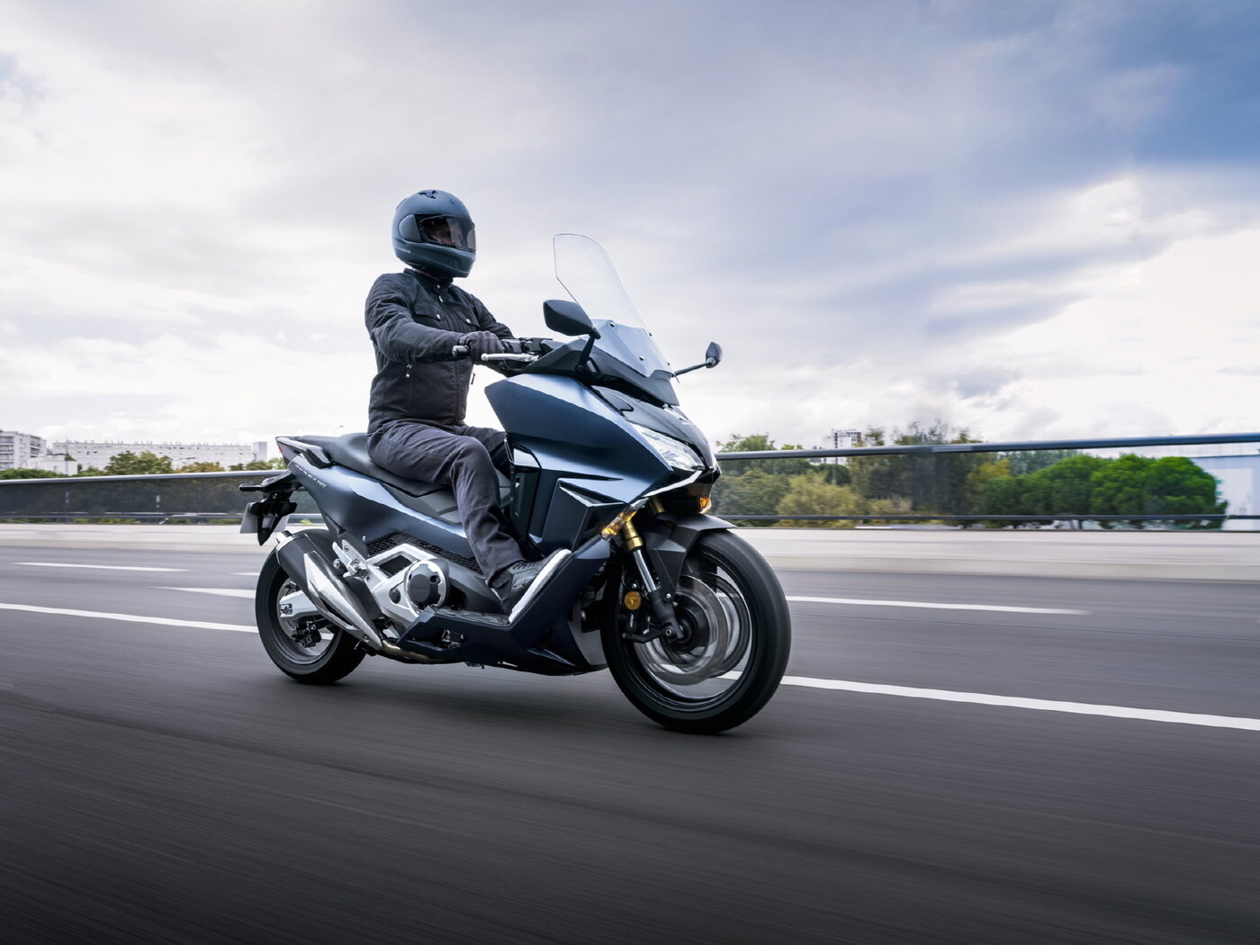 본문 이미지 - 2021년형 포르자750(혼다코리아 제공)ⓒ 뉴스1