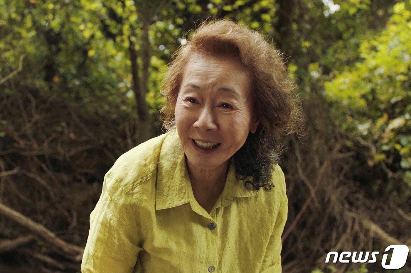 본문 이미지 - 영화 &#39;미나리&#39;의 배우 윤여정이 한국 배우로는 최초로 아카데미 시상식 여우조연상 후보에 지명됐다. 윤여정은 15일 유튜브를 통해 진행된 제93회 아카데미 시상식 최종 후보 발표에서 &#39;미나리&#39;로 여우조연상 후보에 이름을 올렸다. 시상식은 내달 26일 오전&#40;한국시간&#41; 열린다.&#40;뉴스1 DB&#41; 2021.3.15/뉴스1