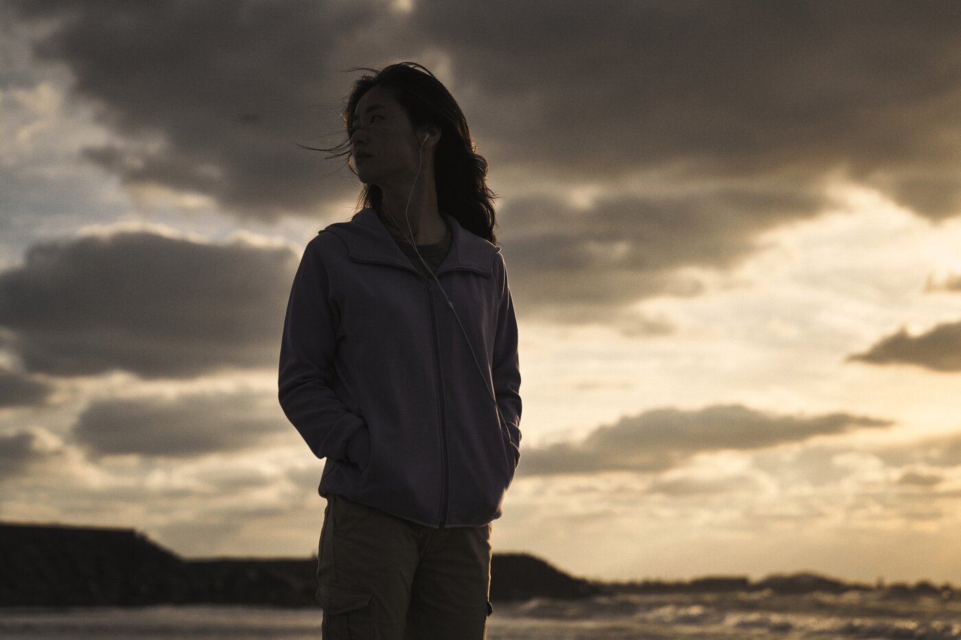 본문 이미지 - '낙원의 밤' 스틸 컷 ⓒ 뉴스1