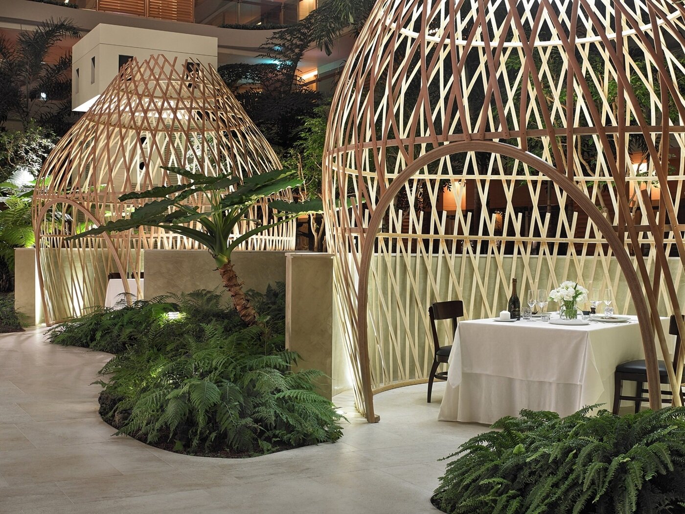 본문 이미지 - 해비치 호텔 제주의 프렌치 파인다이닝 밀리우 X JL 디저트 바 갈라 디너 