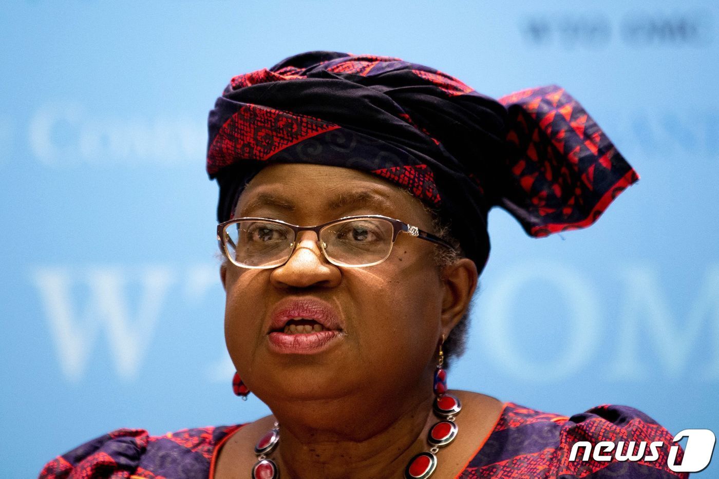 본문 이미지 - 응고지 오콘조이웨알라 세계무역기구(WTO) 사무총장 <자료사진> ⓒ AFP=뉴스1