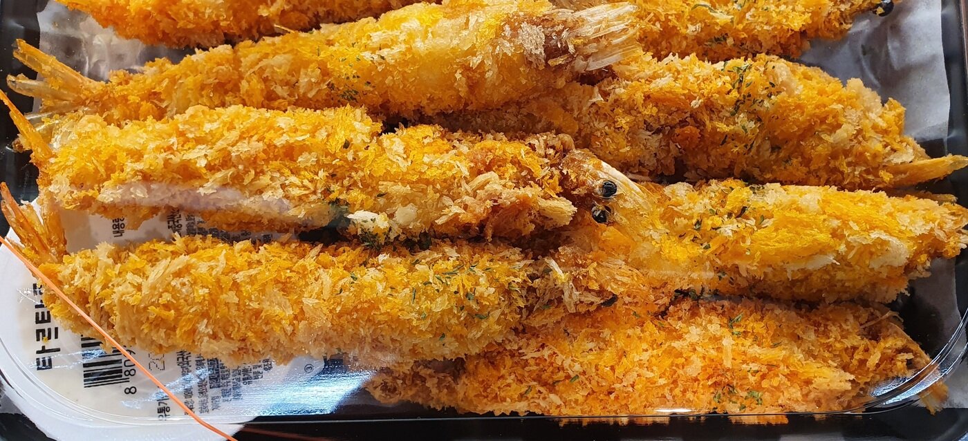 본문 이미지 - 새우튀김. 조성관 작가 제공