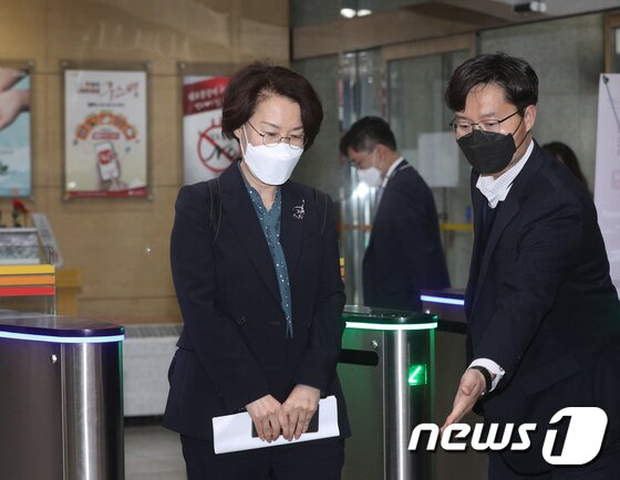 임혜숙 후보자 '당적 보유 논란'에 NST "임명 전 탈당, 문제없어"