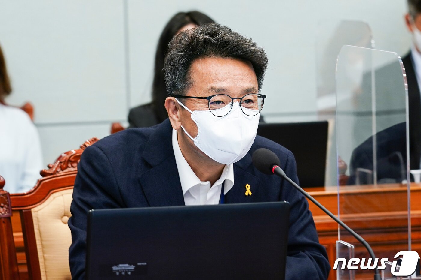 본문 이미지 - 이철희 정무수석. 2021.4.19/뉴스1 ⓒ News1 유승관 기자