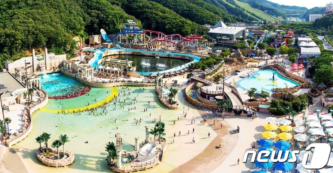 본문 이미지 - 홍천 오션월드 야외 전경.(소노호텔앤리조트 제공)ⓒ 뉴스1