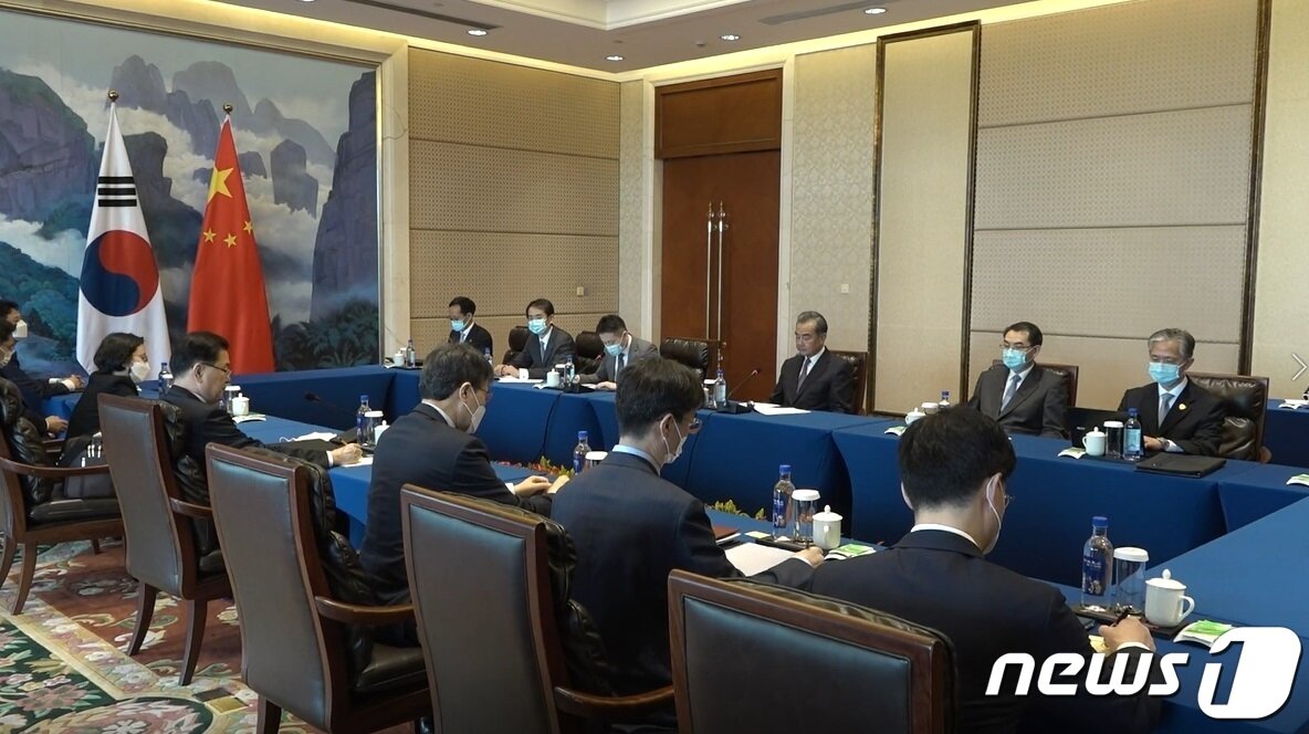 본문 이미지 - 한중 외교장관 회담이 3일 중국 푸젠성 샤먼외교장관 회담이 3일 중국 푸젠성 샤먼 하이웨 호텔에서 열리고 있다. (외교부 제공)  ⓒ 뉴스1