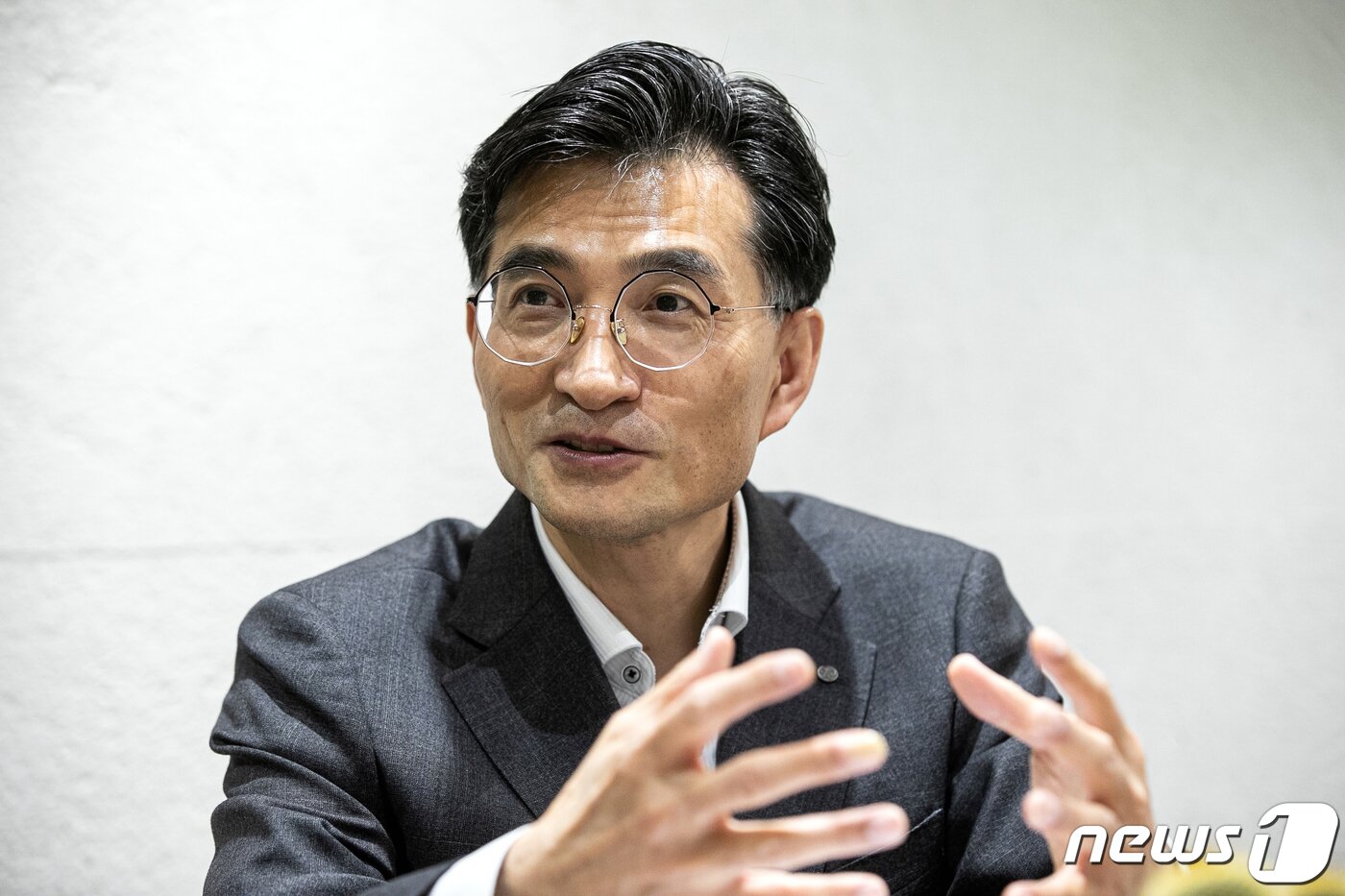 본문 이미지 - 9일 오전 서울 송파구 유한킴벌리에서 진재승 유한킴벌리 대표이사가 뉴스1과 인터뷰하고 있다. 2021.4.9/뉴스1 ⓒ News1 이승배 기자