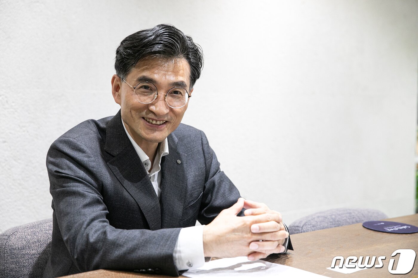 본문 이미지 - 9일 오전 서울 송파구 유한킴벌리에서 진재승 유한킴벌리 대표이사가 뉴스1과 인터뷰하고 있다. 2021.4.9/뉴스1 ⓒ News1 이승배 기자